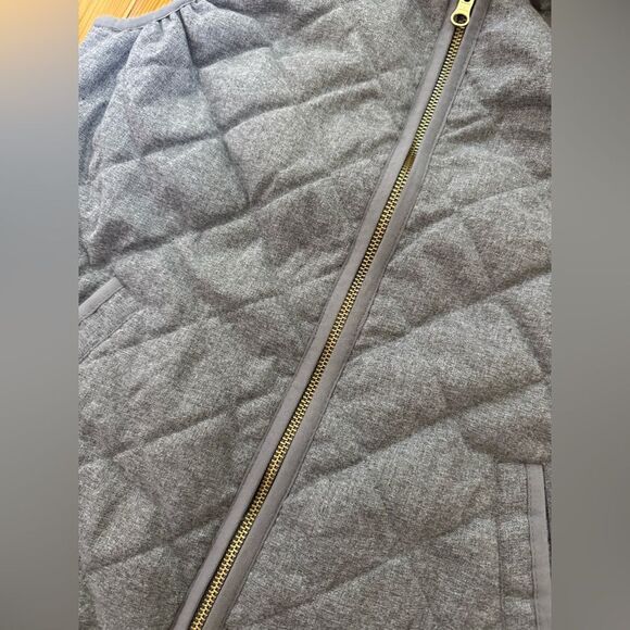 NWT Old Navy Lightweight Quilted Vest - Picture 2 of 6